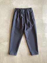 NO CONTROL AIR テーパードパンツ