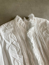 TOUJOURS レースピンタックラッフルシャツ