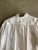 TOUJOURS レースピンタックラッフルシャツ