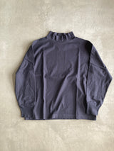 TOUJOURS ハイネックプルオーバー