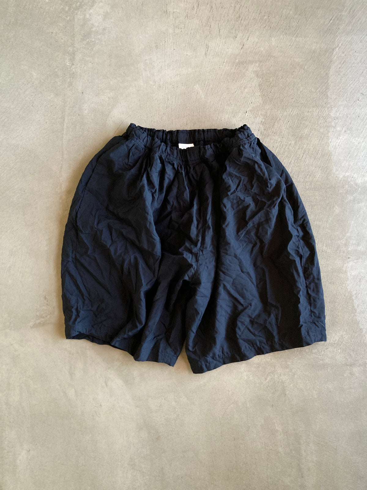 DDUD – 日々と旅 hutte