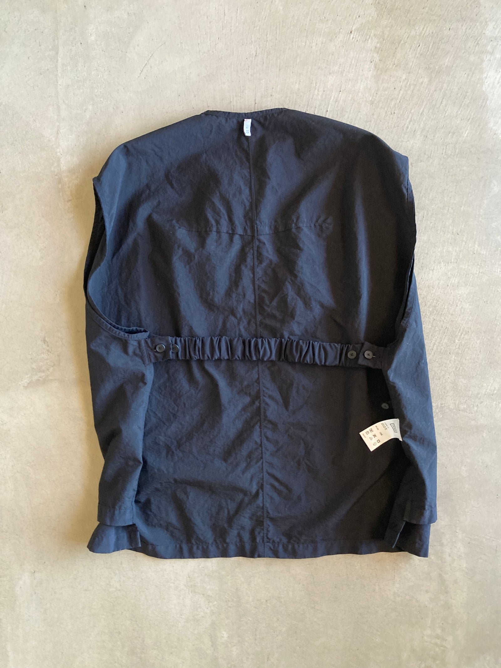 FIRMUM オーバーベスト – 日々と旅 hutte