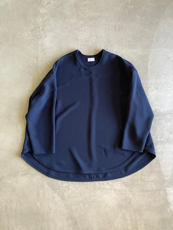 NO CONTROL AIR クルーネックプルオーバー