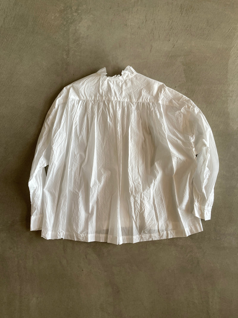 TOUJOURS レースピンタックラッフルシャツ