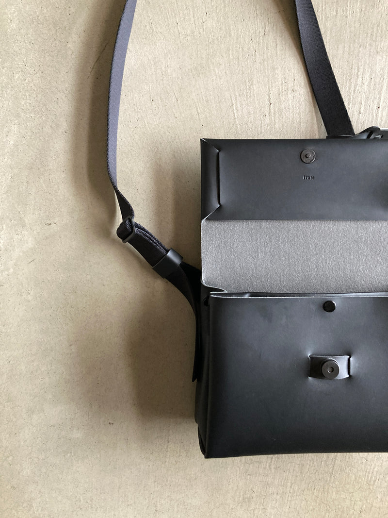 i ro se シームレスミニショルダー
