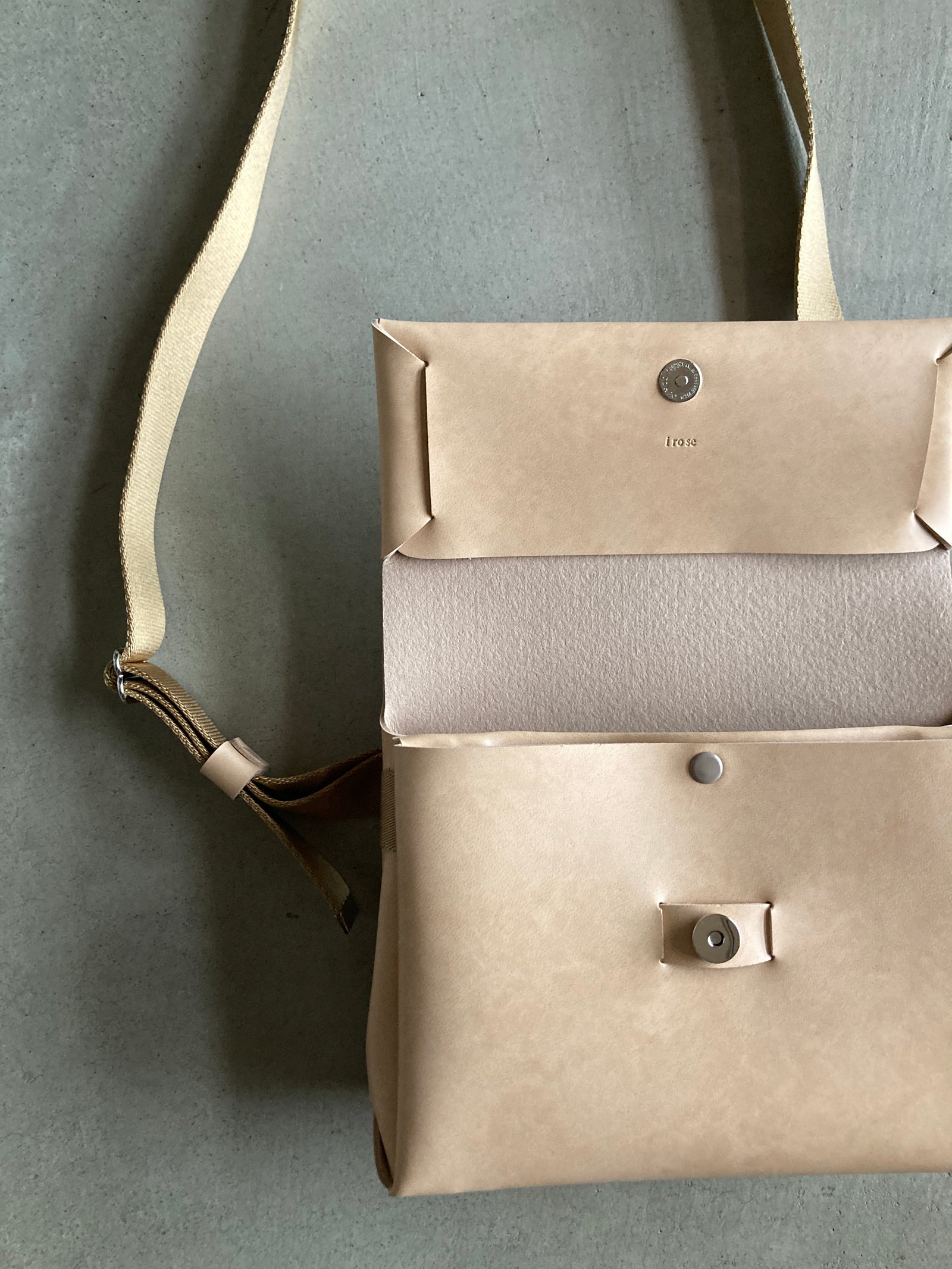 i ro se シームレスミニショルダー – 日々と旅 hutte