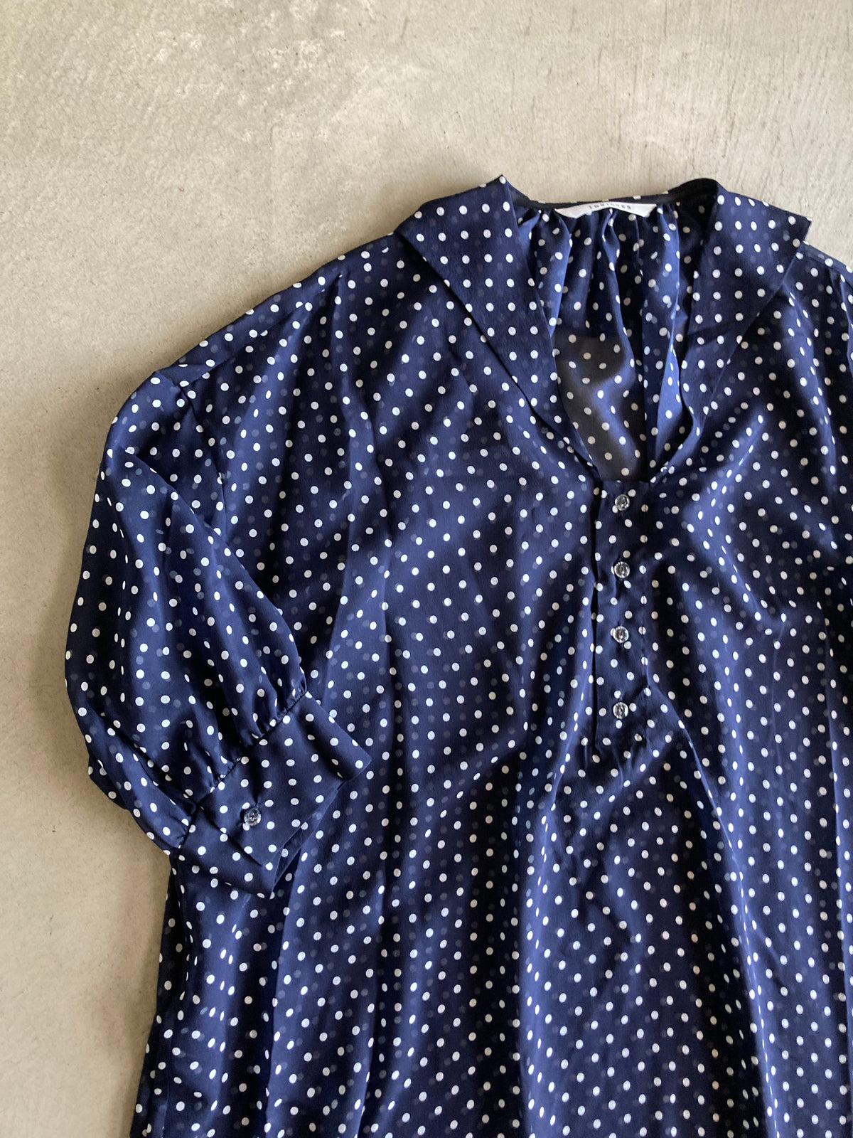 TOUJOURS – 日々と旅 hutte
